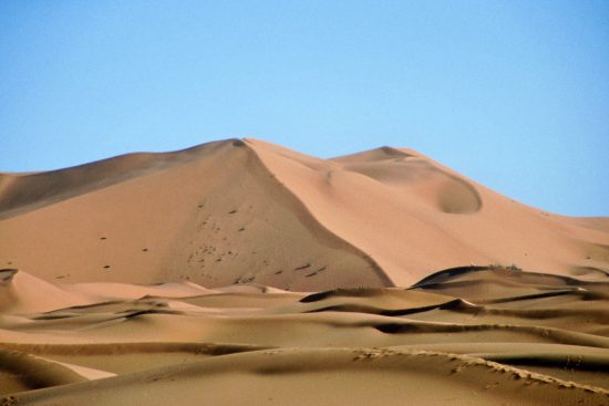 Sandfarben Sandfarben