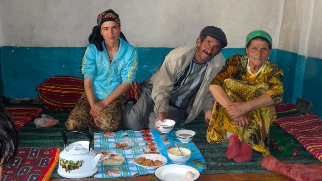 Zu Gast bei einer tadjikischen Familie © www.dorothee-fleck.com