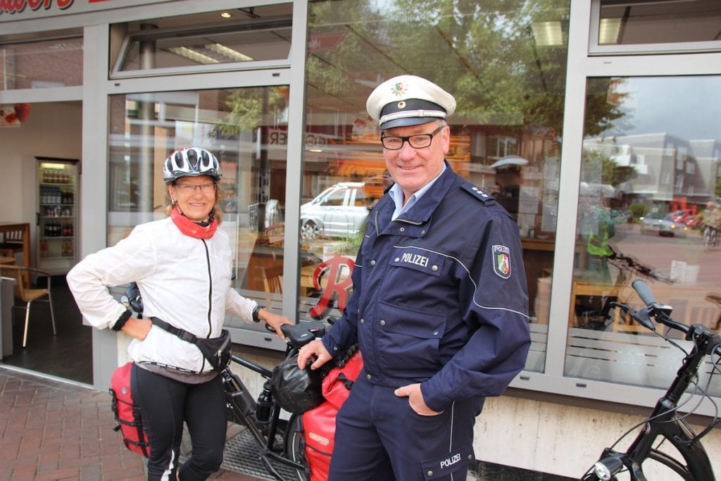 Mit Polizei in Vreden © Karen Wichert
