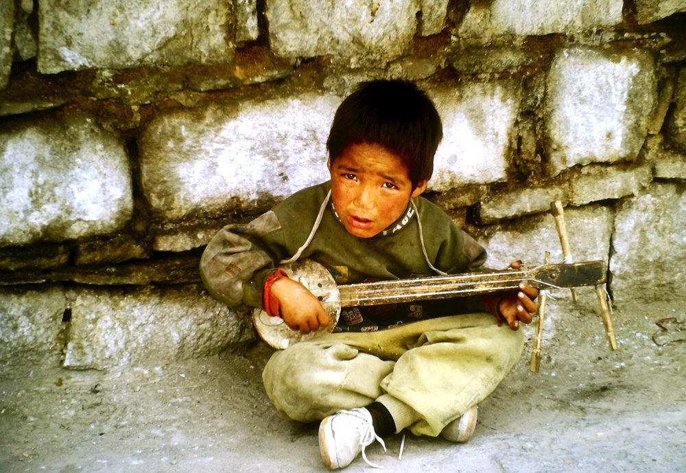 Transasien Junge in Lhasa